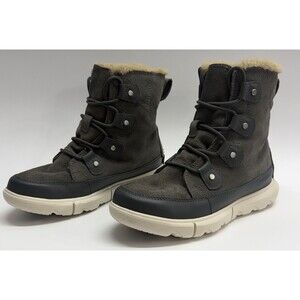 Sorel Gray Winter Boots with Cream Sole